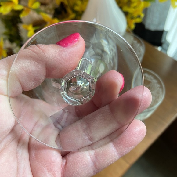 Vintage retired Fostoria June parfait  footed glasses - Picture 4 of 4